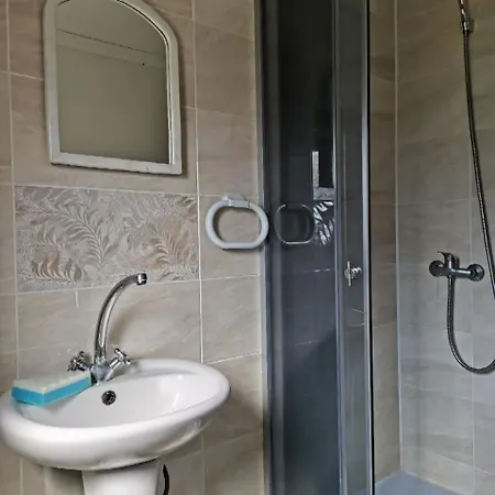 У Вуйка Івана Villa Yaremche Exterior photo