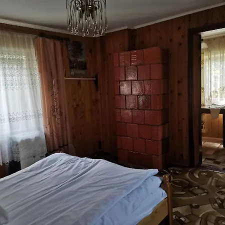 У Вуйка Івана Villa Yaremche Exterior photo