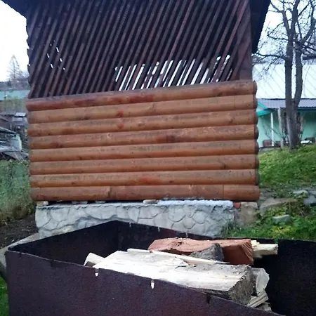 У Вуйка Івана Villa Yaremche Exterior photo