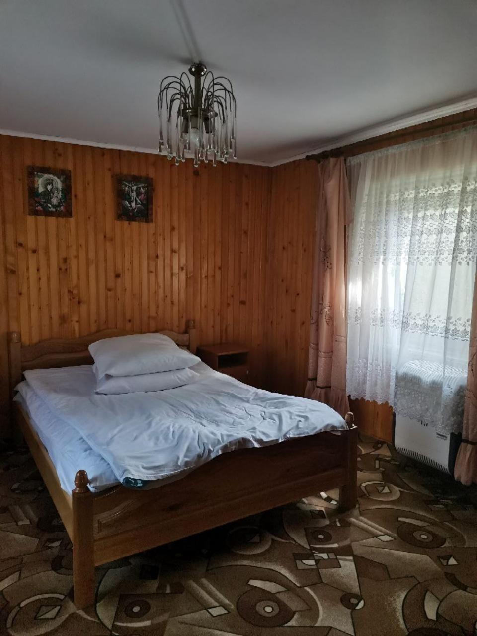 у вуйка івана Yaremche